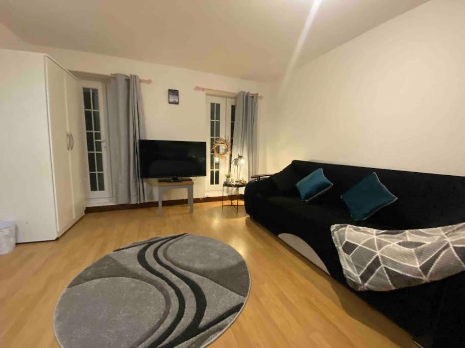 Cozy 1 Bed/Sleep 3/ London Appartement Buitenkant foto